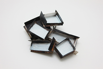 White window / Brooch / Yuki Sumiya [contemporary jewellery and object]